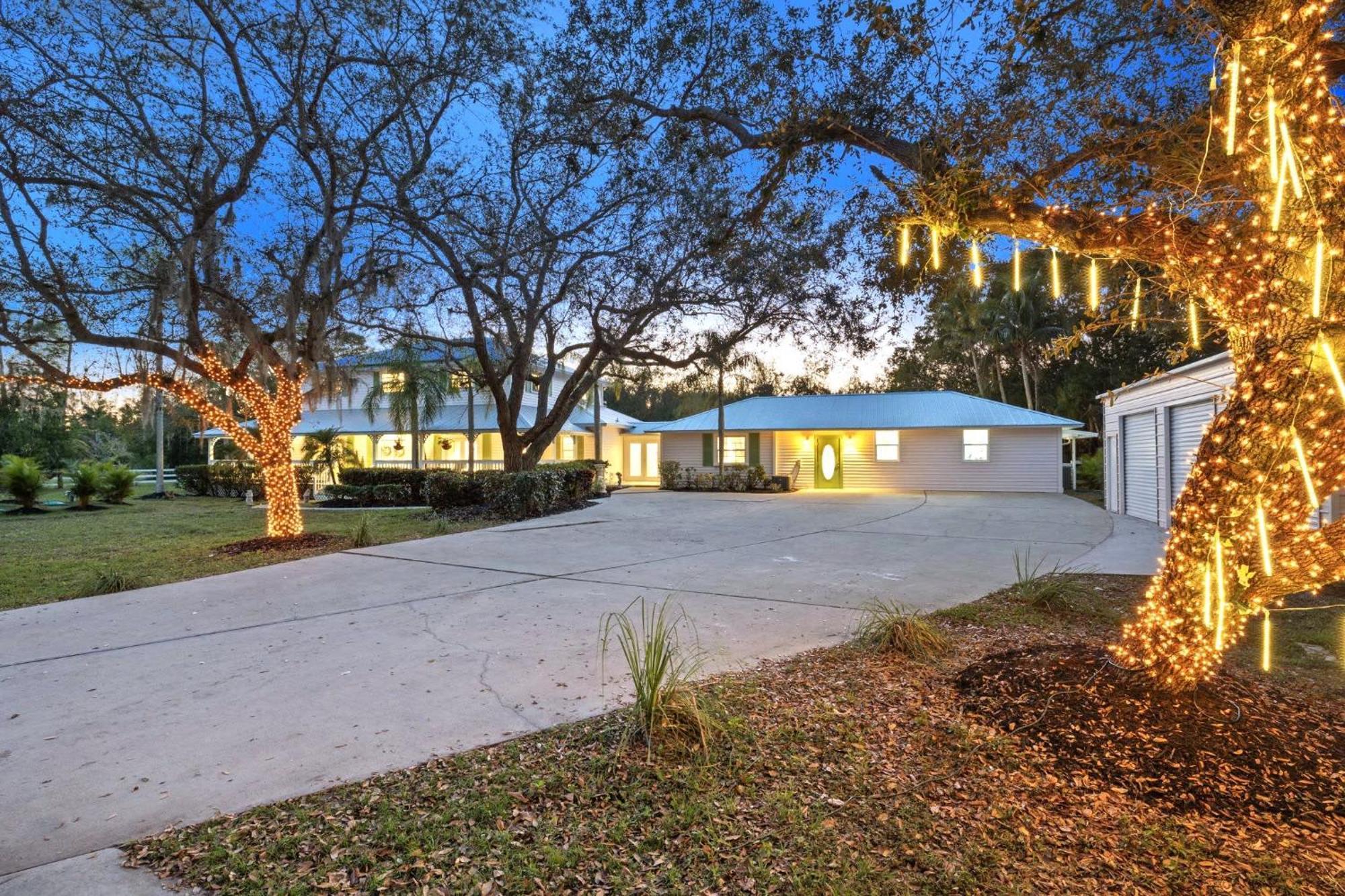 Chic 1 Bedroom Private Poolside Suite Sleeps 4 Fort Myers Exterior photo